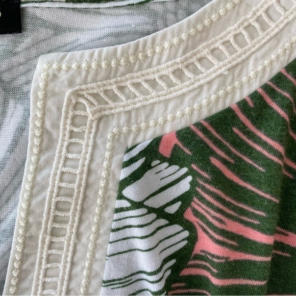 Talbots tunic in a stretch jersey knit, tropical  floral print - Picture 5 of 9